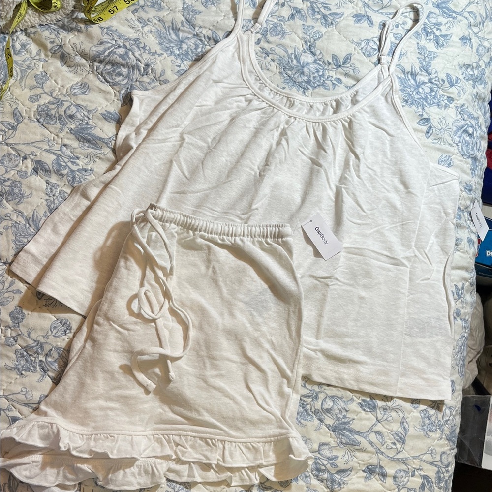 New Gap Linen Blend Ruffle PJ Set